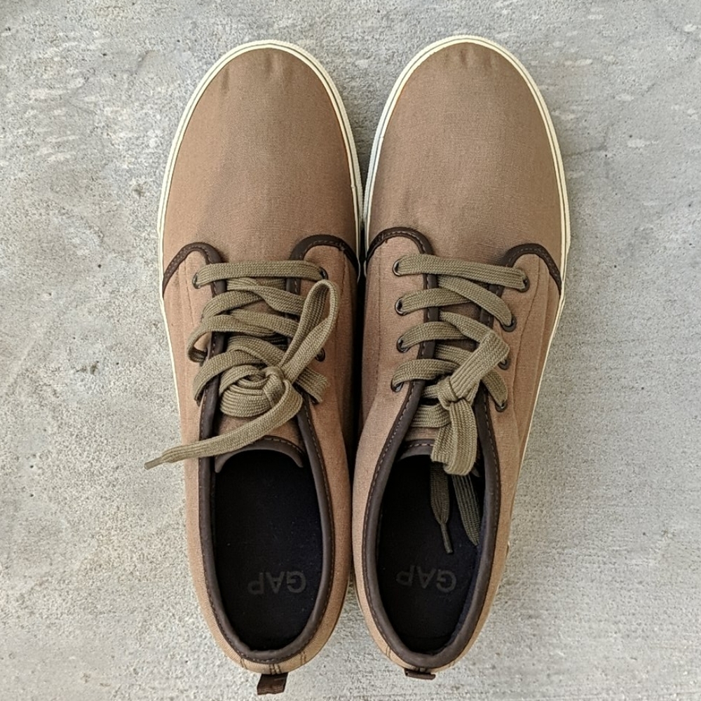 Shoes - Picture 5 of 5